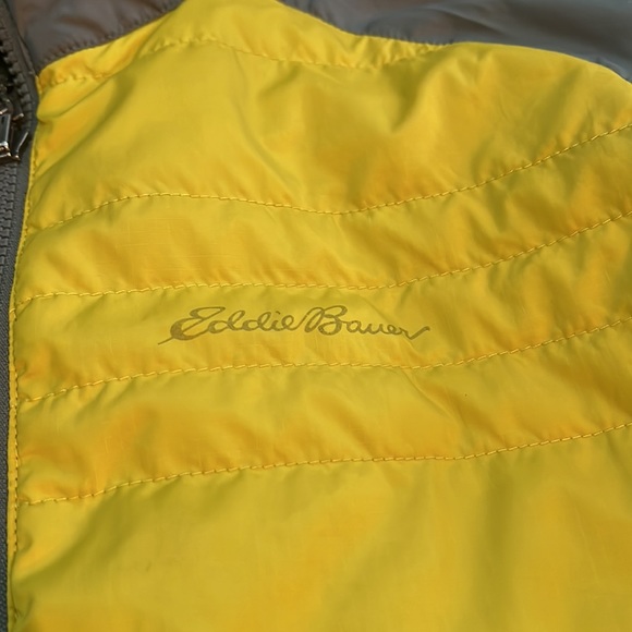 Eddie Bauer Zip-Up Shell Jacket (M) - Picture 4 of 8
